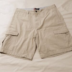Chaps Men's Cargo Shorts 100% Cotton Cream with 6 Pockets Casual Short Size 36